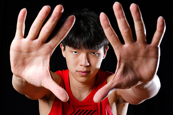西媒盛赞杨瀚森：中国新星闪耀U19<a href=/zuqiuzbb/shijiebei/ target=_blank class=infotextkey>世界杯</a>，大放异彩