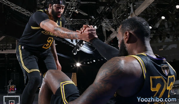 <a href=/lanqiuzbb/lakers/ target=_blank class=infotextkey>湖人</a>再胜<a href=/lanqiuzbb/heat/ target=_blank class=infotextkey>热火</a>大比分2-0领先